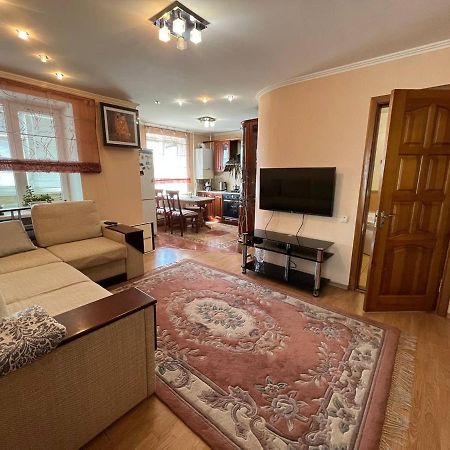 Тимирязева 47А Apartment Kropyvnytskyi Bagian luar foto