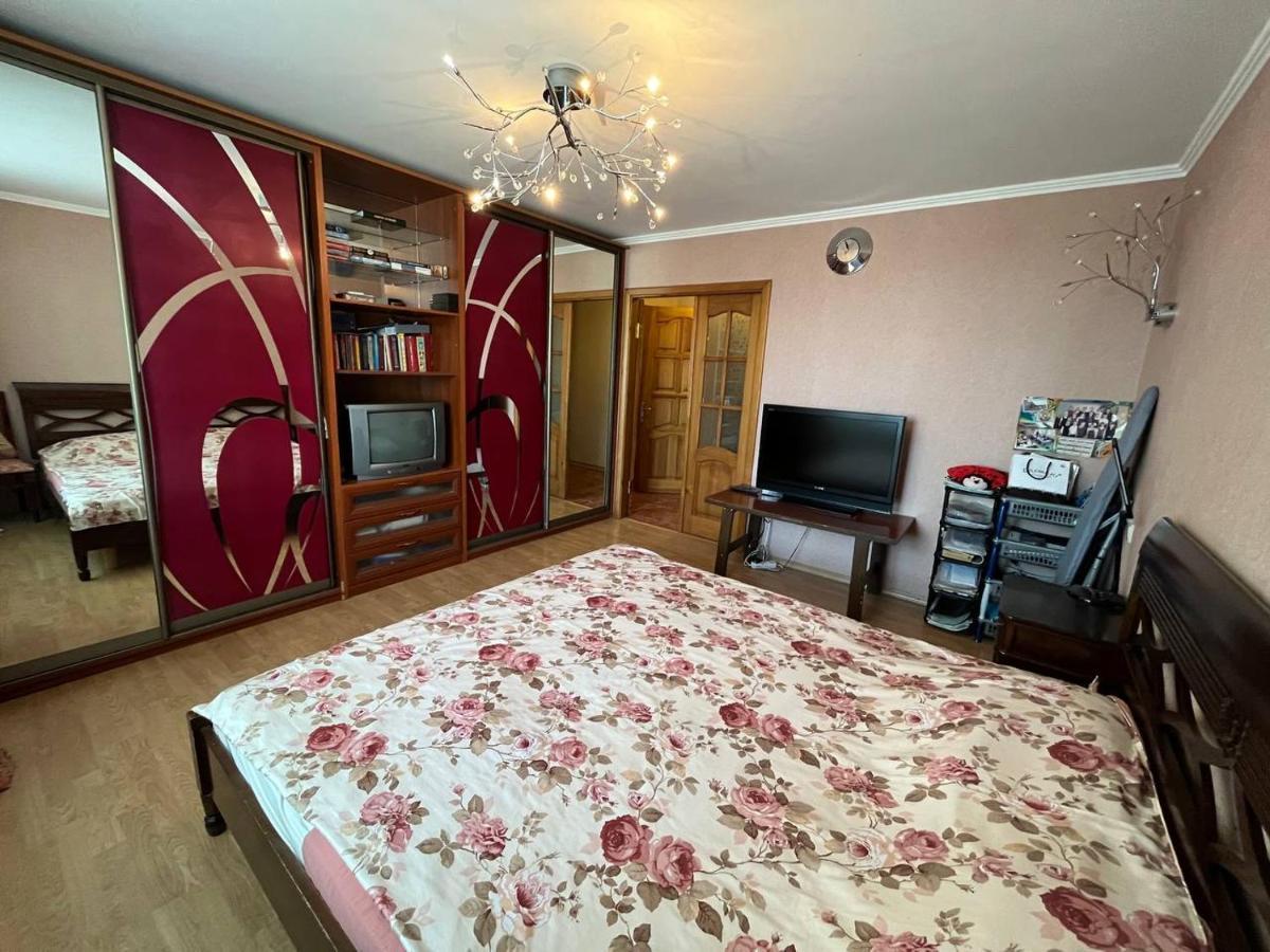 Тимирязева 47А Apartment Kropyvnytskyi Bagian luar foto